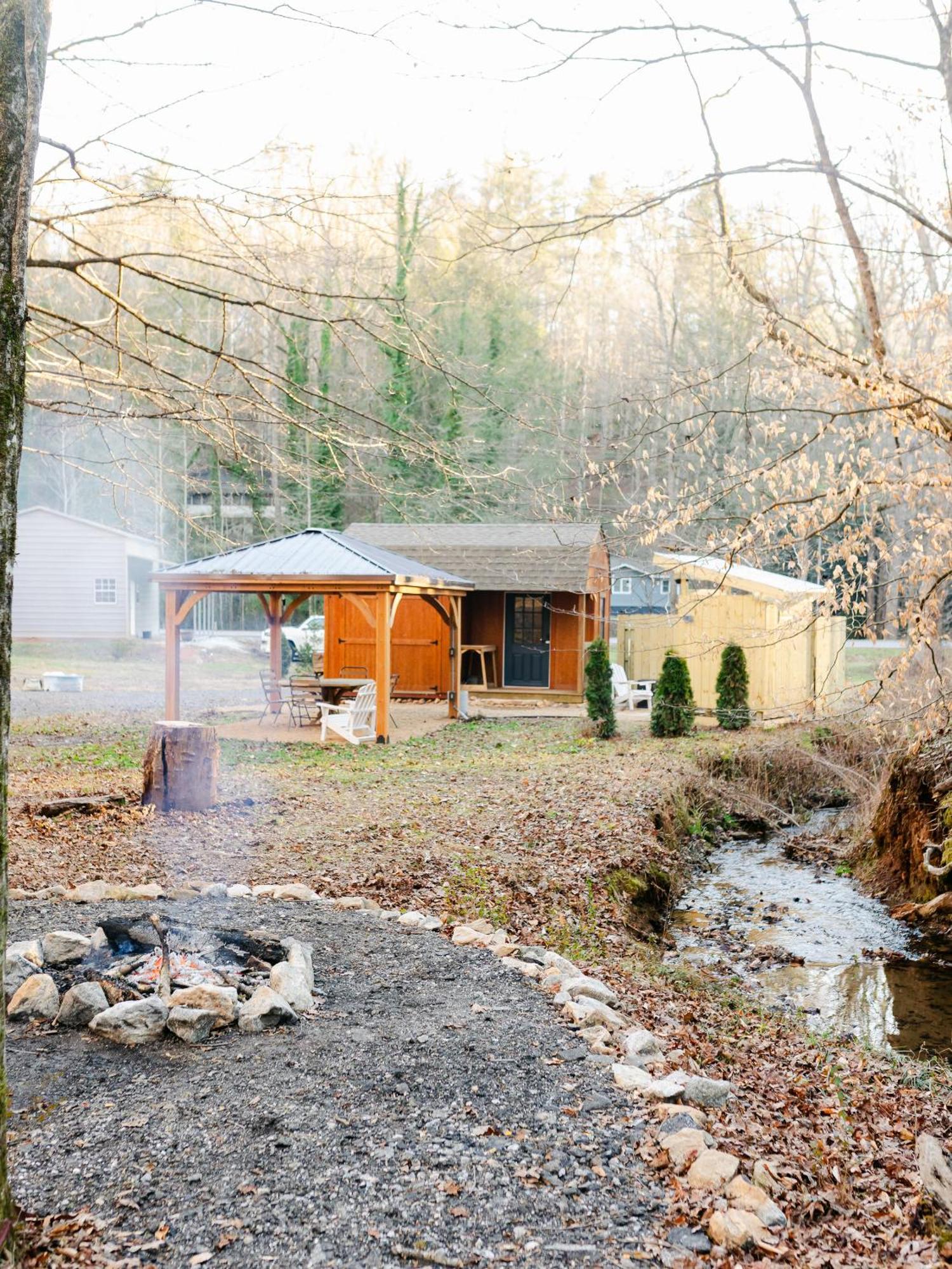 Blythe Shoals Base Camp Hotel Cleveland Luaran gambar